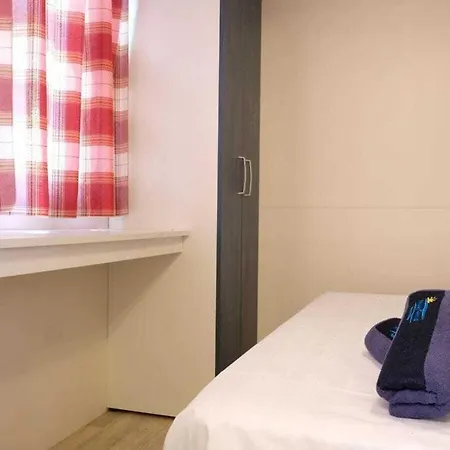 In With Terrace And Wi-fi Holiday home *